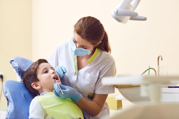 Comforting Dental Care: Bilingual Dentists Easing Your Dental Anxiety in Lilburn