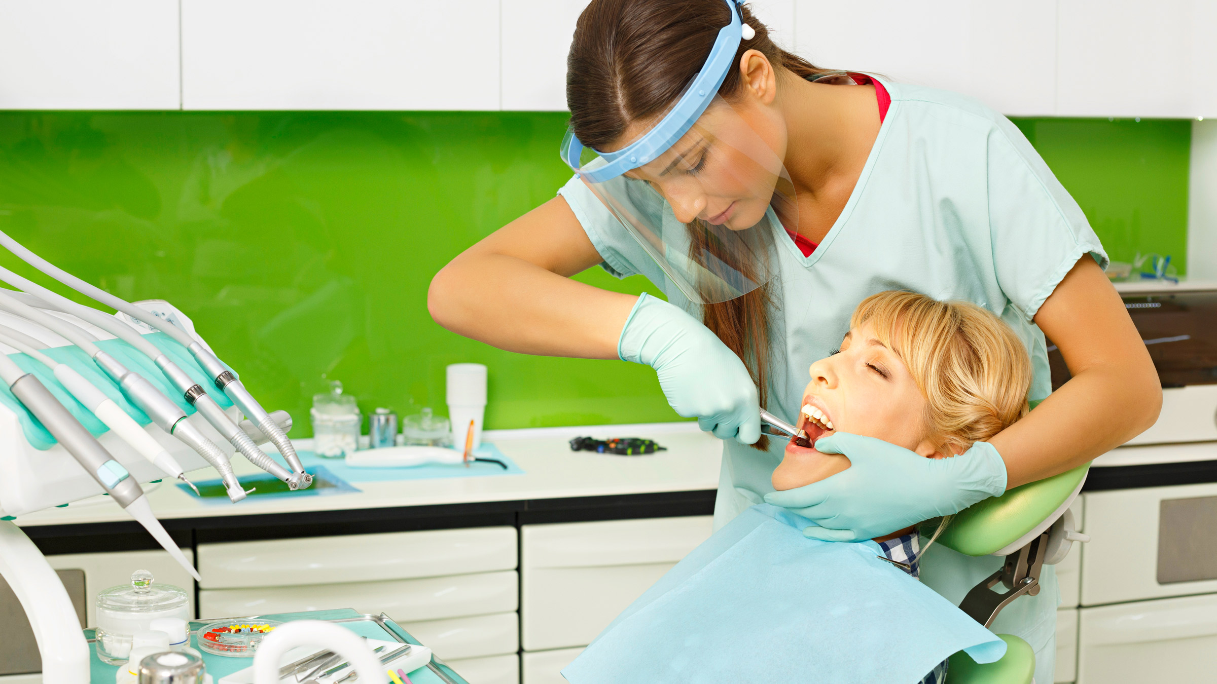 Budget-Friendly Tooth Extraction: Expert Care at Our Dental Clinic