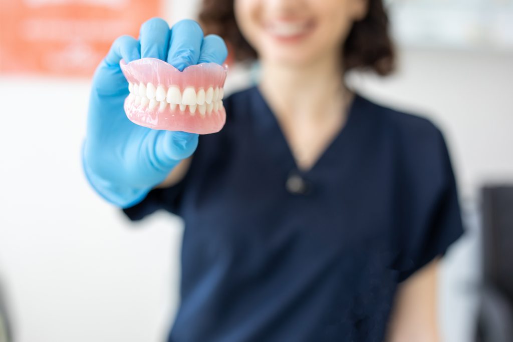 Modern Dentures to Transform Your Smile - Dental Design - Buffalo Grove  Dentist